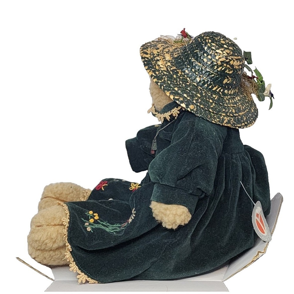 Vintage 1990s Delton Charlotte Victorian Teddy Bear Green Velvet Dress Straw Hat - Picture 3 of 10